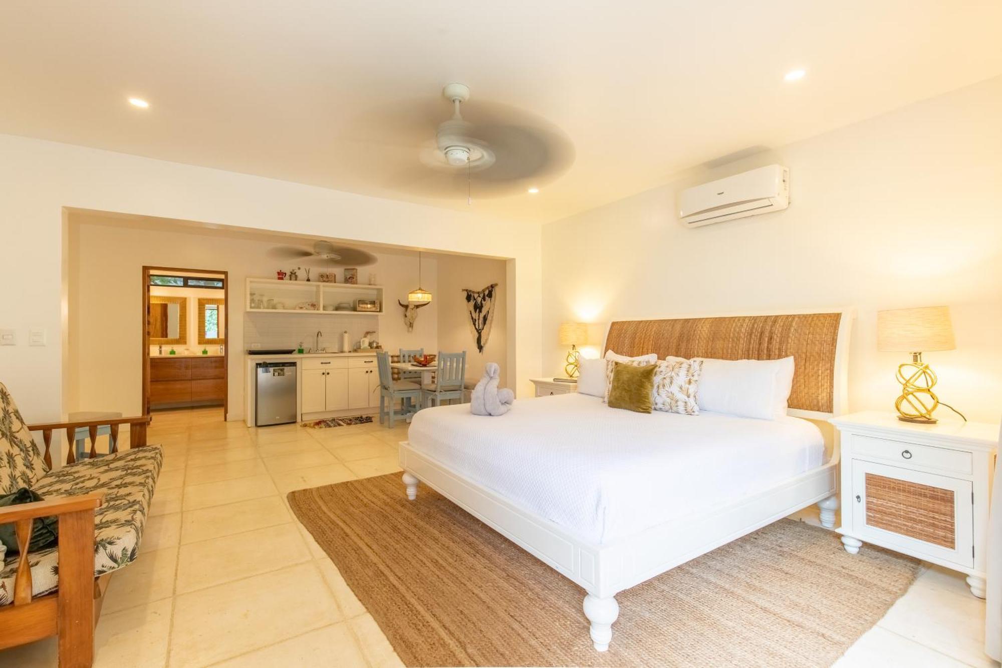 Casa Vitality Bed And Breakfast - Playa Guiones, Nosara - 4 Minute Walk To The Beach Екстер'єр фото